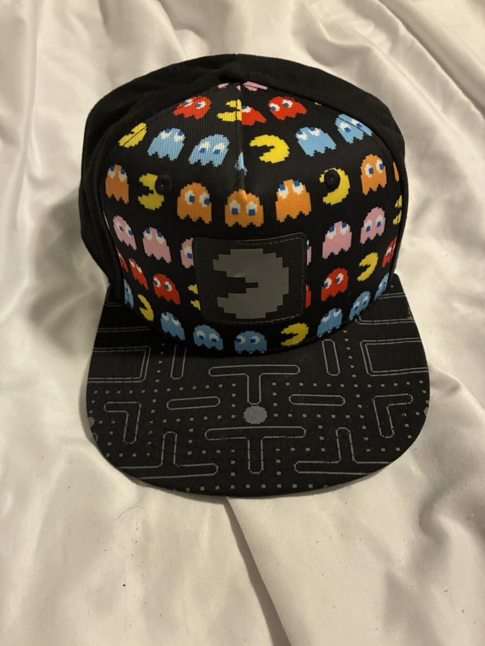 Pac-Man Flat Billed Snap Back Hay